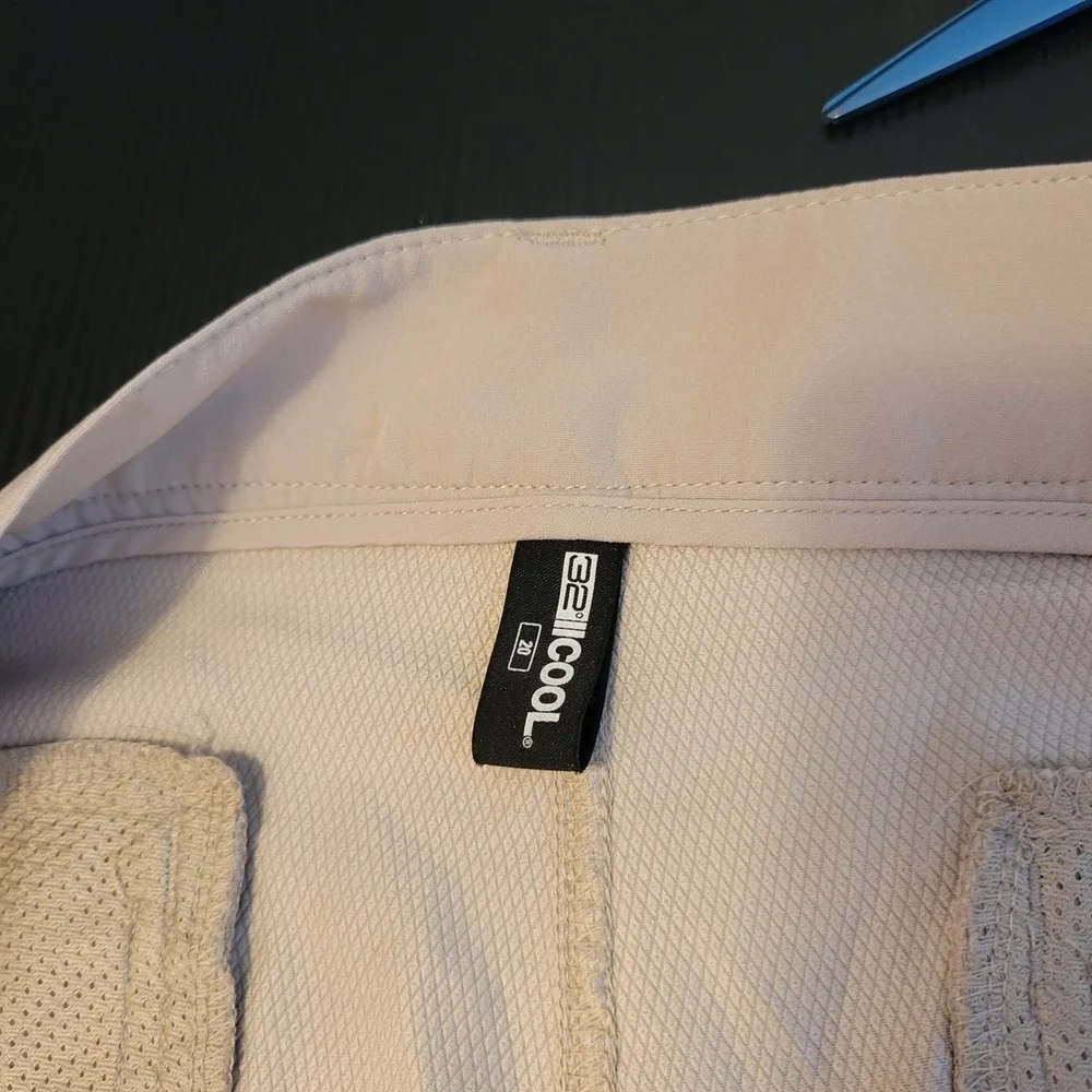 32‎ Degrees Cool Shorts Mens Sz  20 Pure Cashmere Beige Performance Stretch Golf